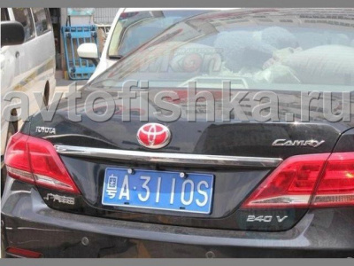 Toyota Vios (06-11) оригинальные красные эмблемы на капот и заднюю крышку багажника, комплект 2 шт.